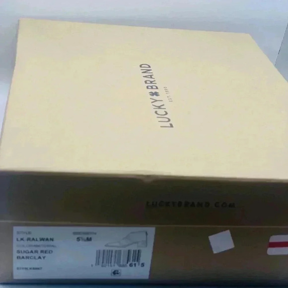 NWT Lucky Brand Cutout Booties LK-Ralwan sugar red barclay size 5.5 medium - Picture 8 of 8